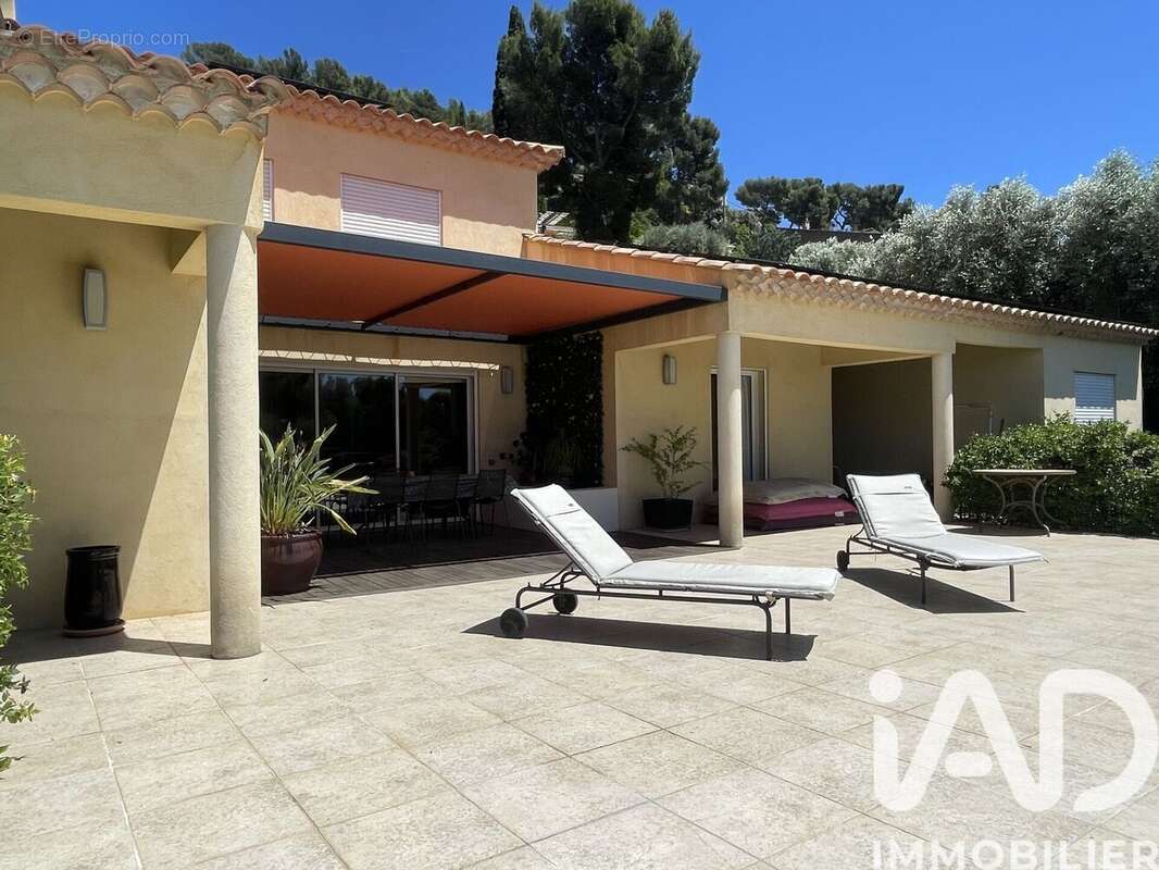 Photo 4 - Maison à CEYRESTE