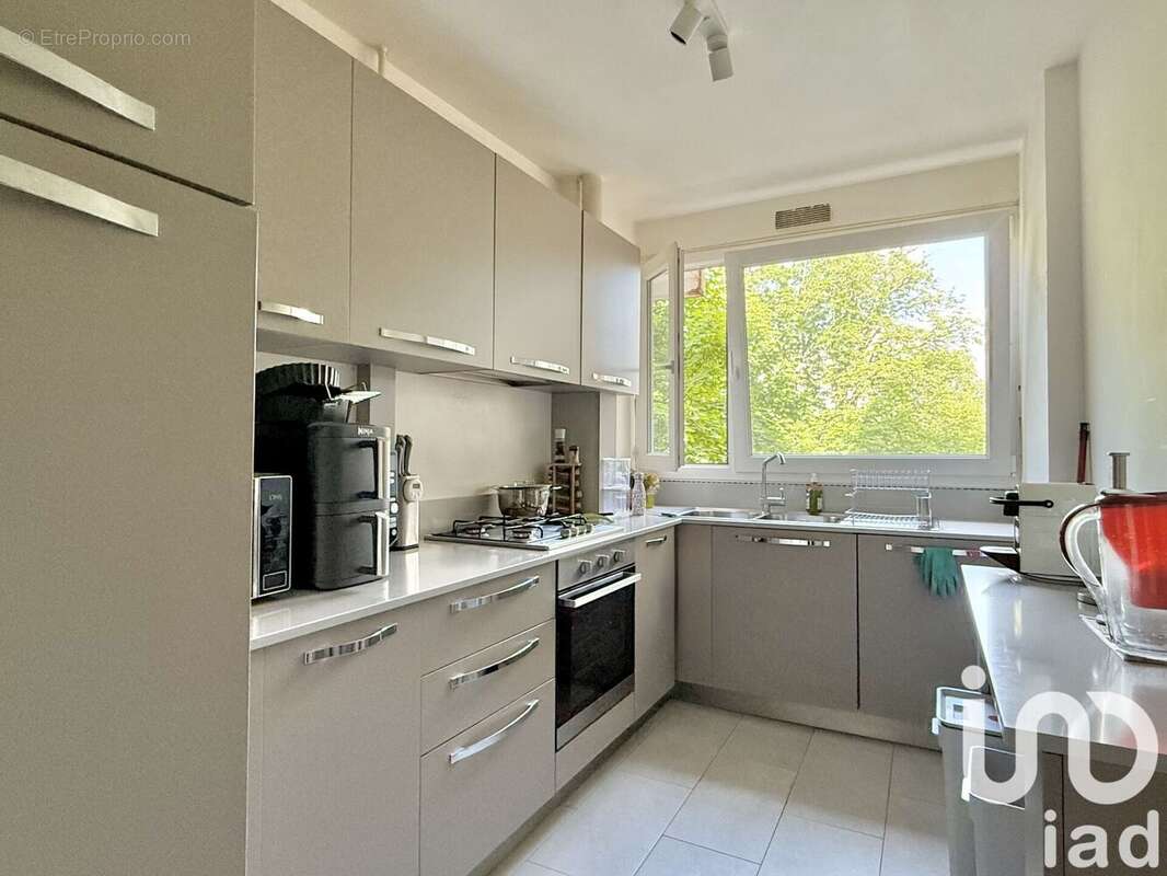 Photo 7 - Appartement à SAVIGNY-SUR-ORGE