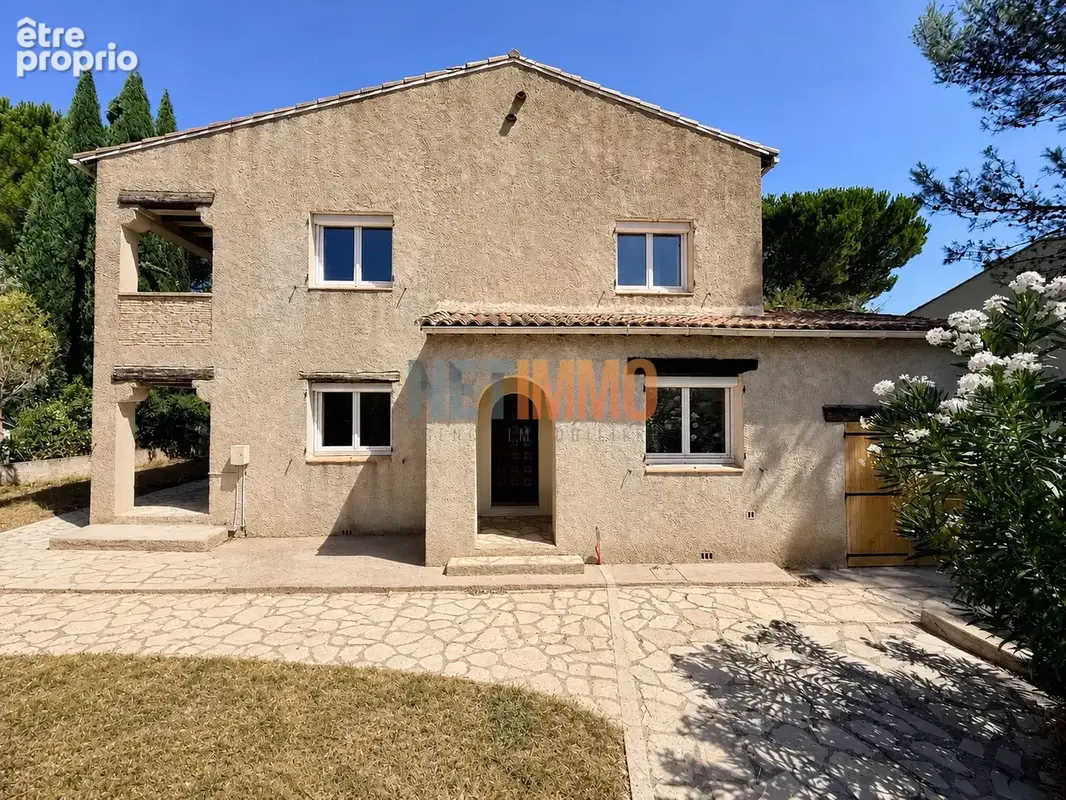 Maison 5/6 chambres - 2 salons - garage - photo 2