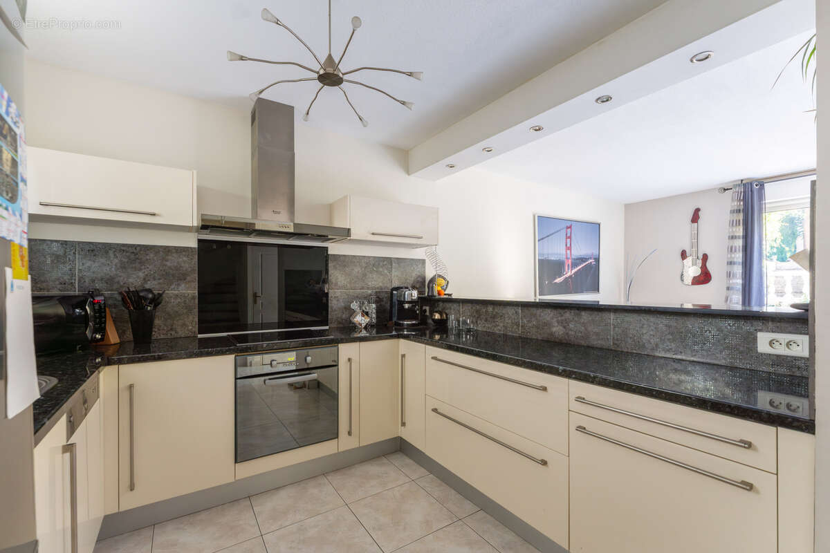 Maison à MARSEILLE-9E