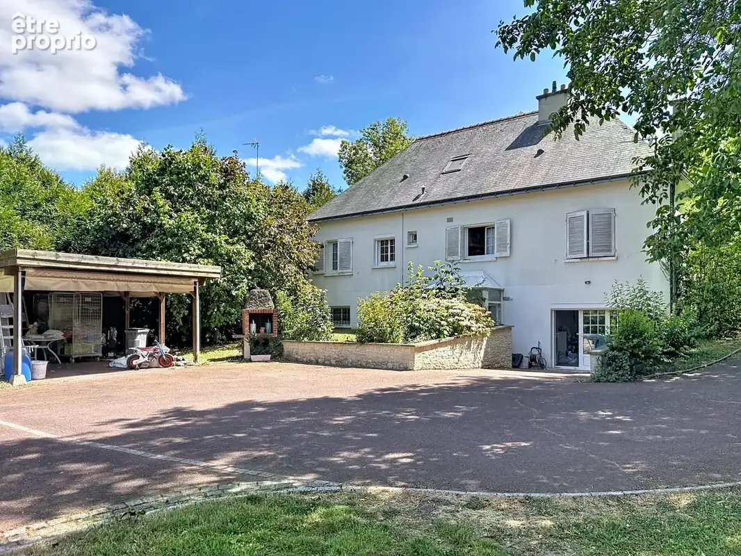 Maison 168 m² à Larcay  - photo 2