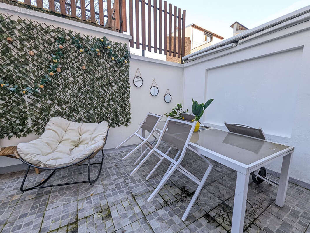 Appartement à FONTENAY-SOUS-BOIS