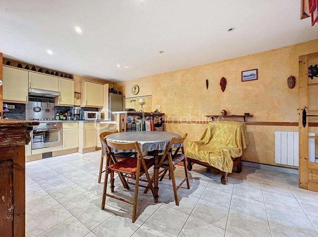 Maison à FERMANVILLE