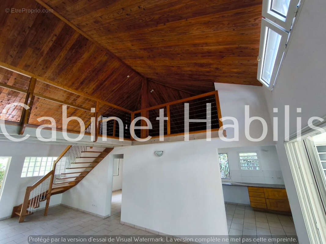 A vendre - maison de type t4 de 115.53 m2 environ - saint-pierre - 449 000 € - photo 5