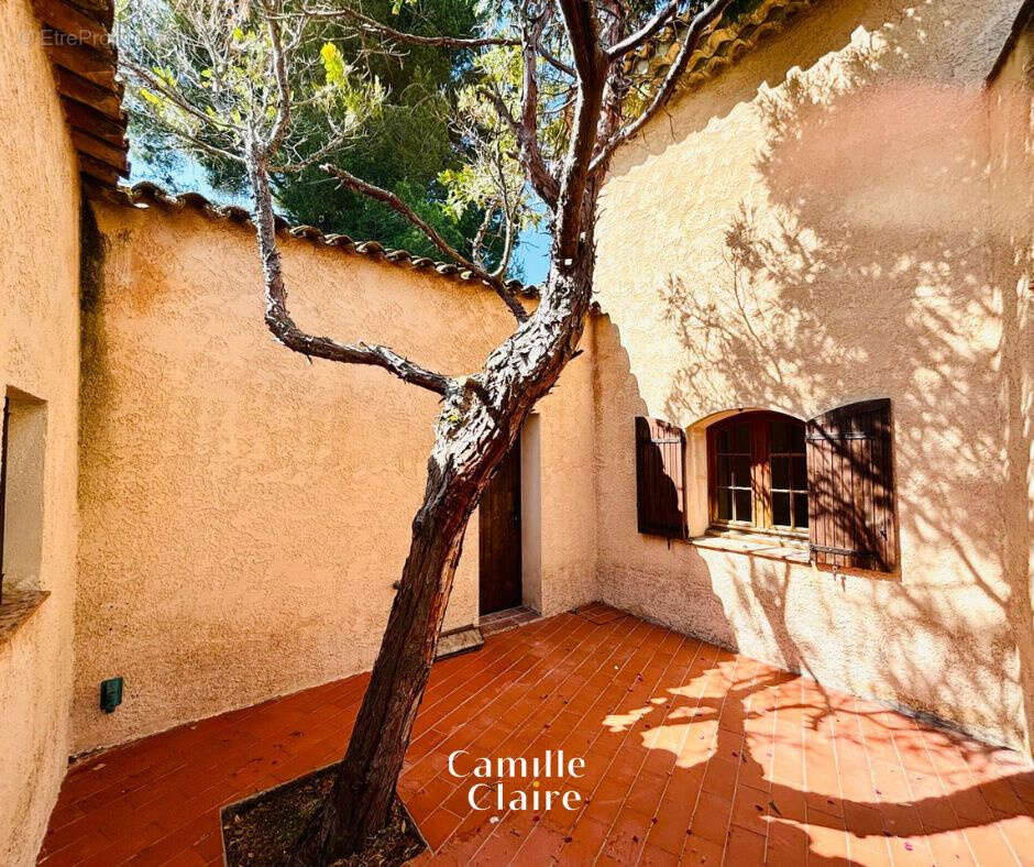 Maison à AIX-EN-PROVENCE