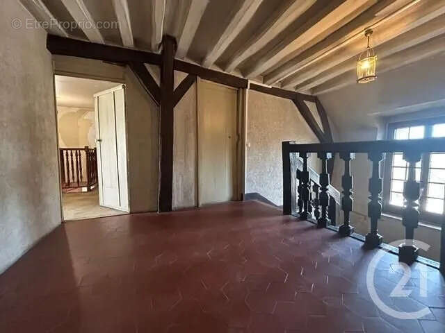 Appartement à FONTAINEBLEAU