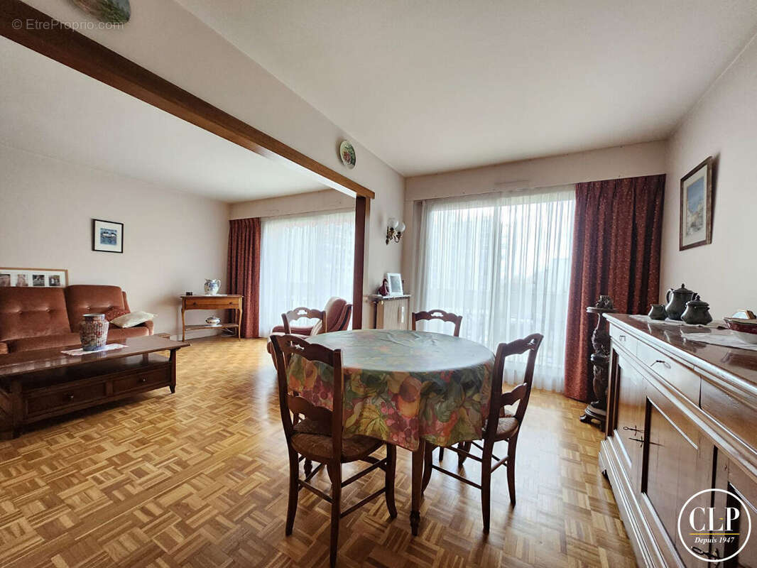 Appartement à MONTREUIL