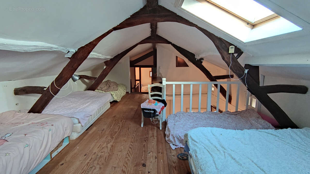 Maison à BAGAT-EN-QUERCY