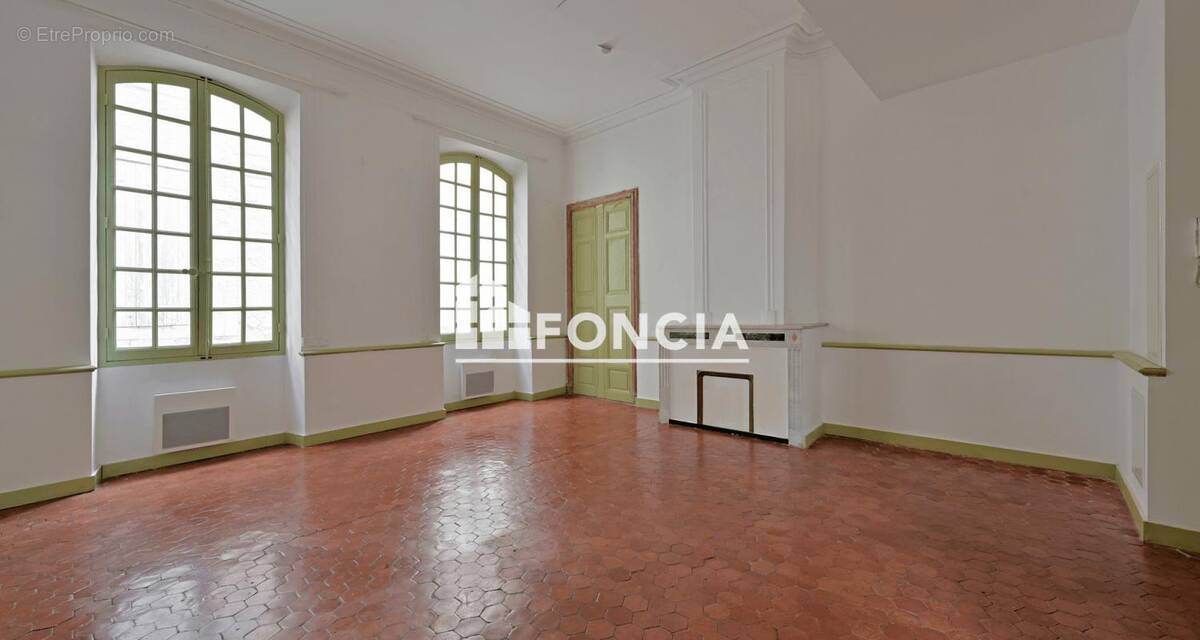 Appartement à ARLES