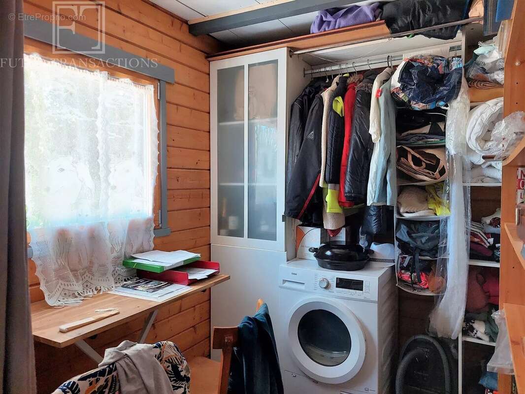 Maison sur 1200 m² - photo 10