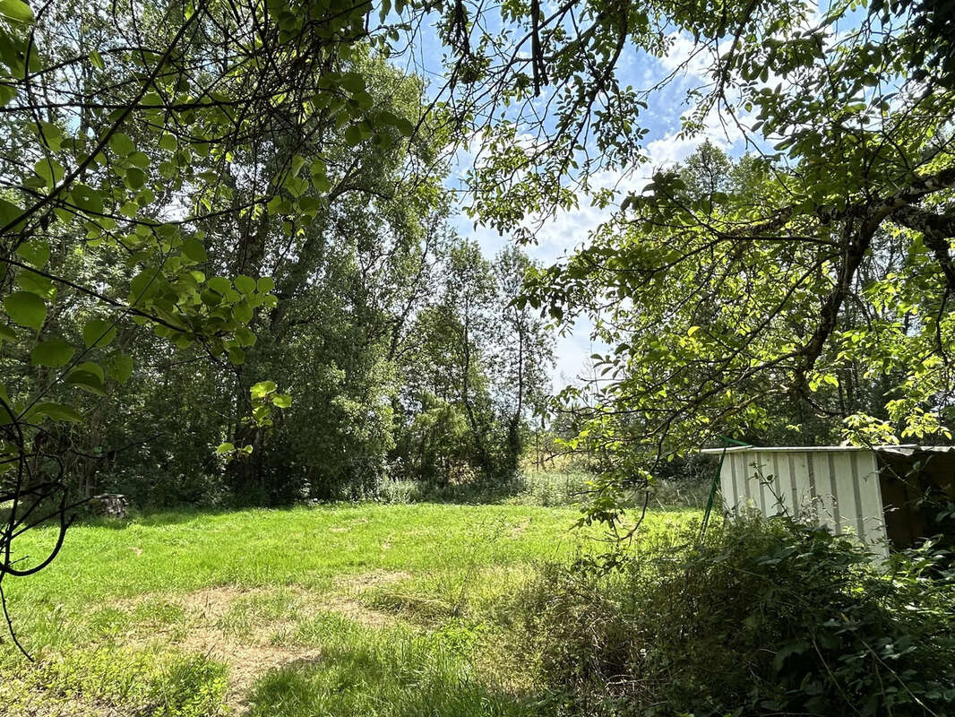 Ancien Moulin à Lignac  -  Propriété sans vis à vis de 249m2 habitables  au coeur de 4 hectares de nature - photo 19