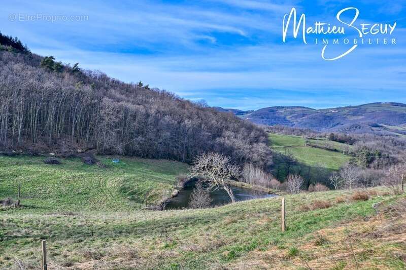 Appartement à THURINS