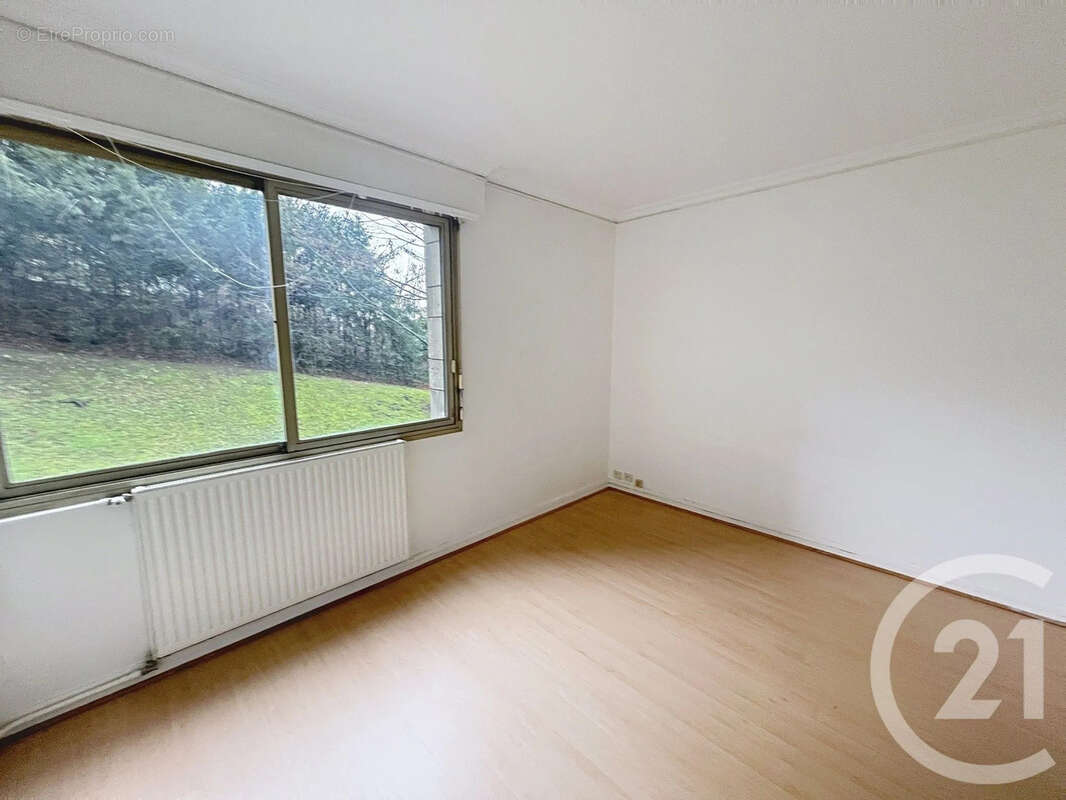 Appartement à SAINT-CLOUD