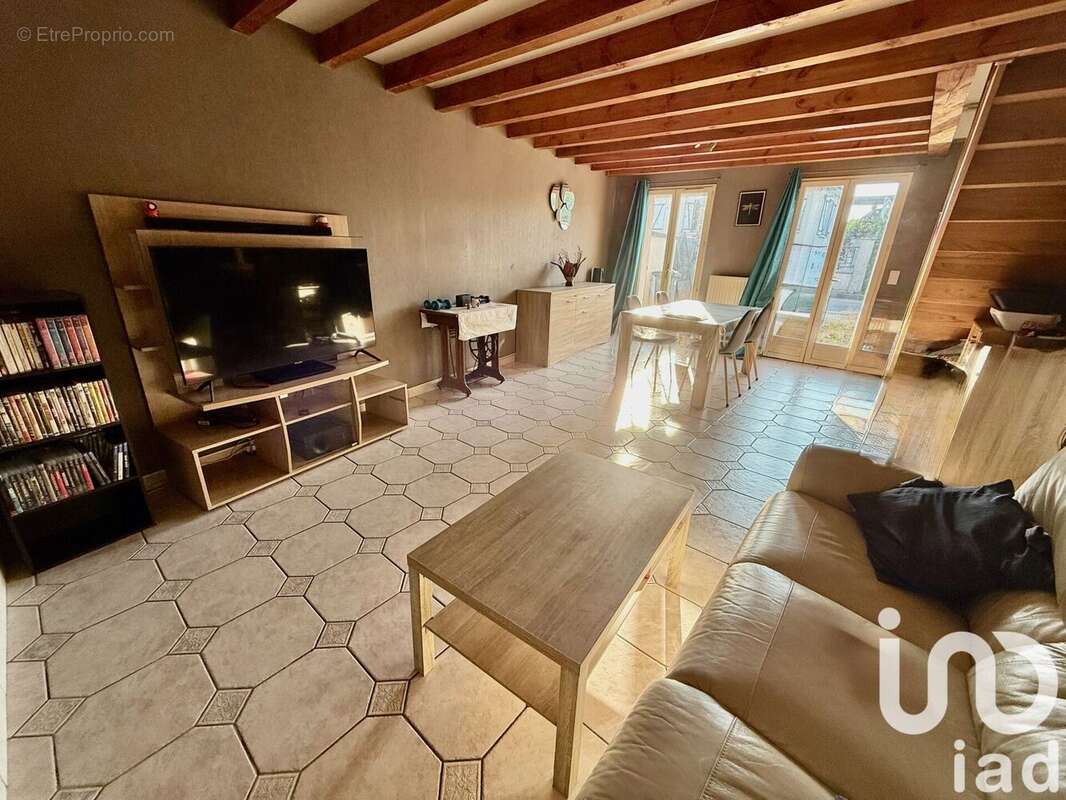 Photo 2 - Maison à SENS