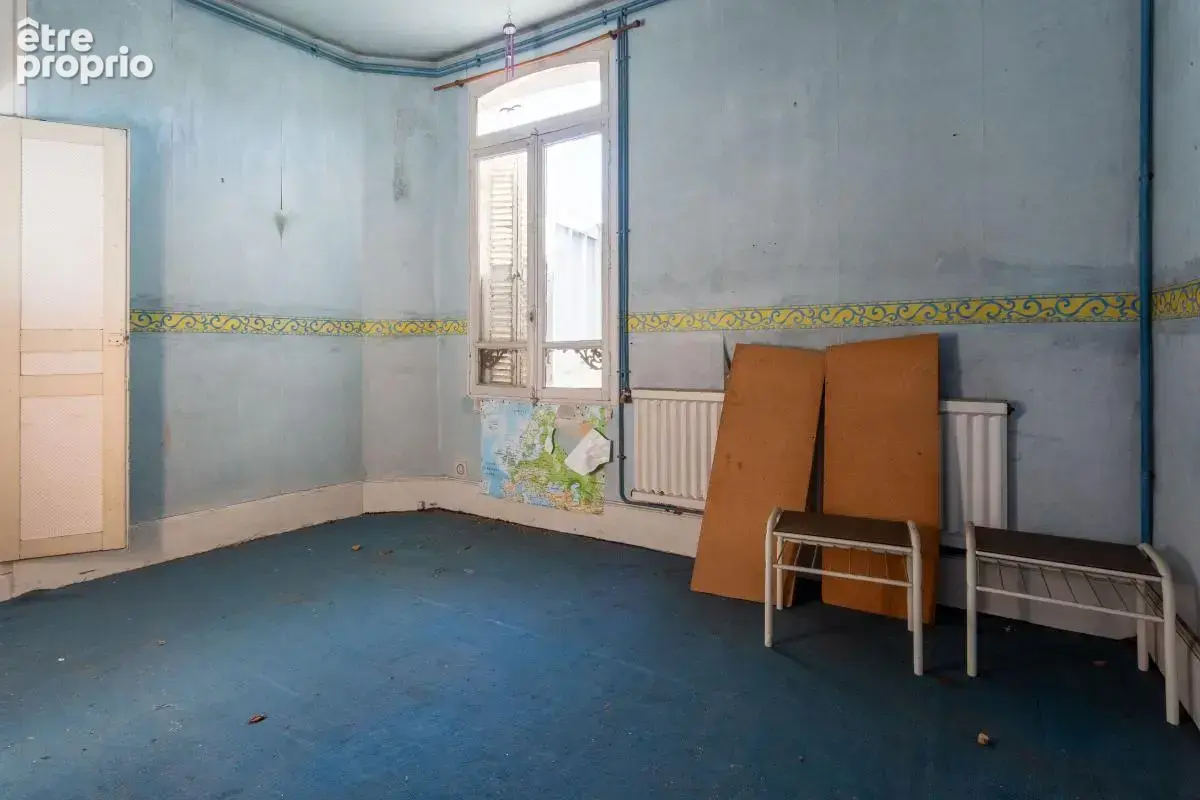 Ensemble immobilier - 1 932 m² - Montivilliers (76) - photo 4