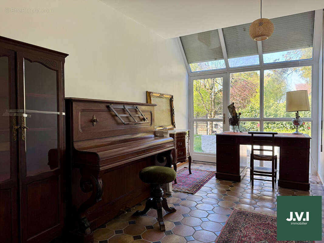 Maison à ENGHIEN-LES-BAINS