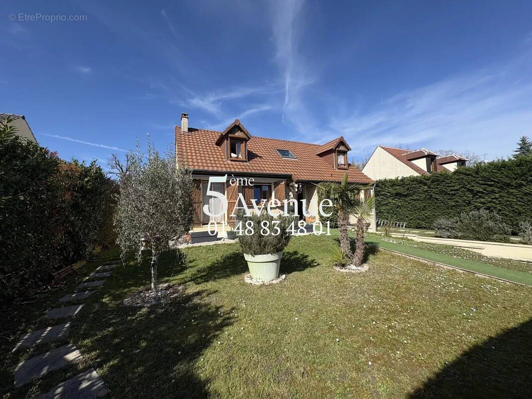 Maison à SUCY-EN-BRIE