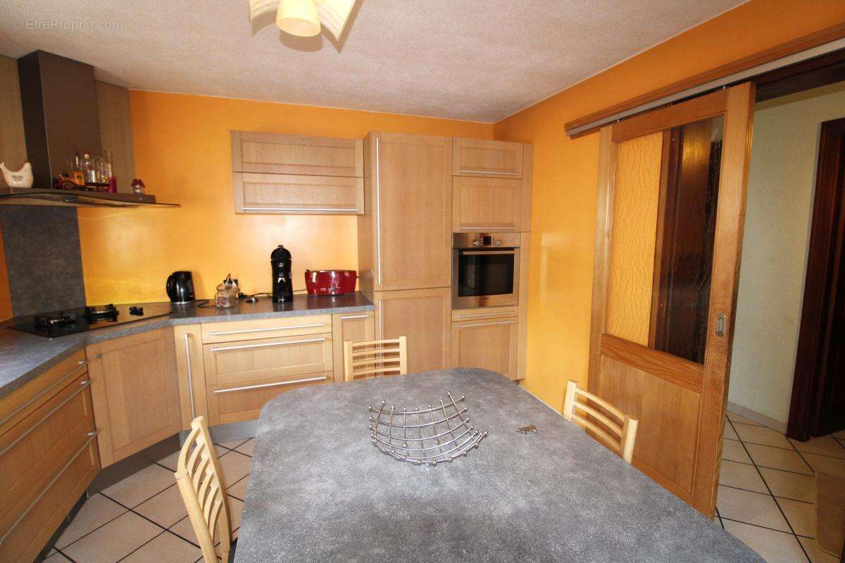 Maison à SAINT-MAURICE-SUR-MOSELLE