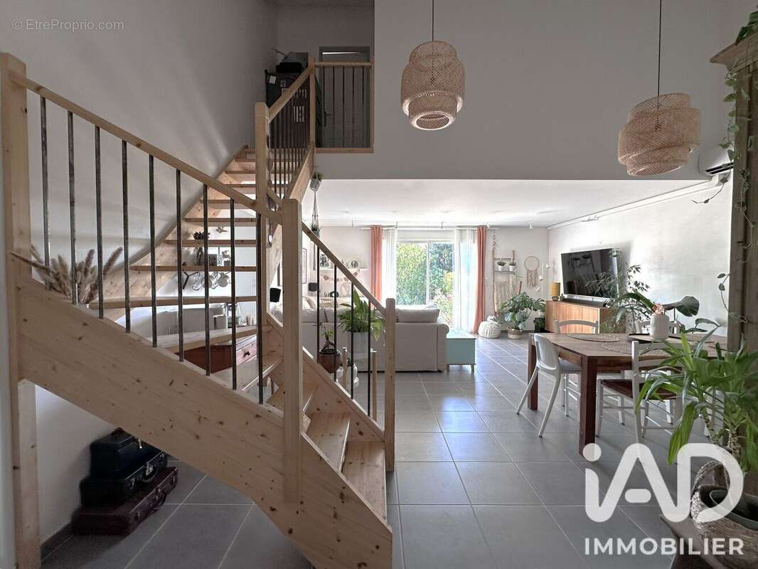 Maison 90 m² à Castillon-Du-Gard  - photo 3