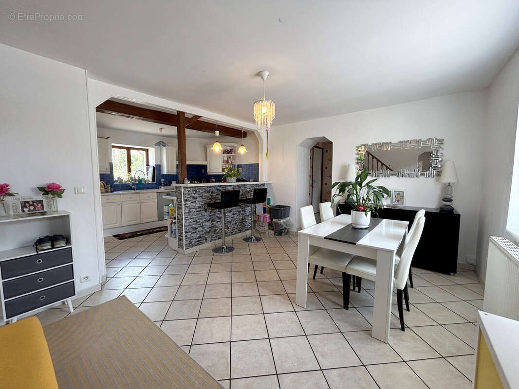 Maison centre-ville de Commentry - photo 6