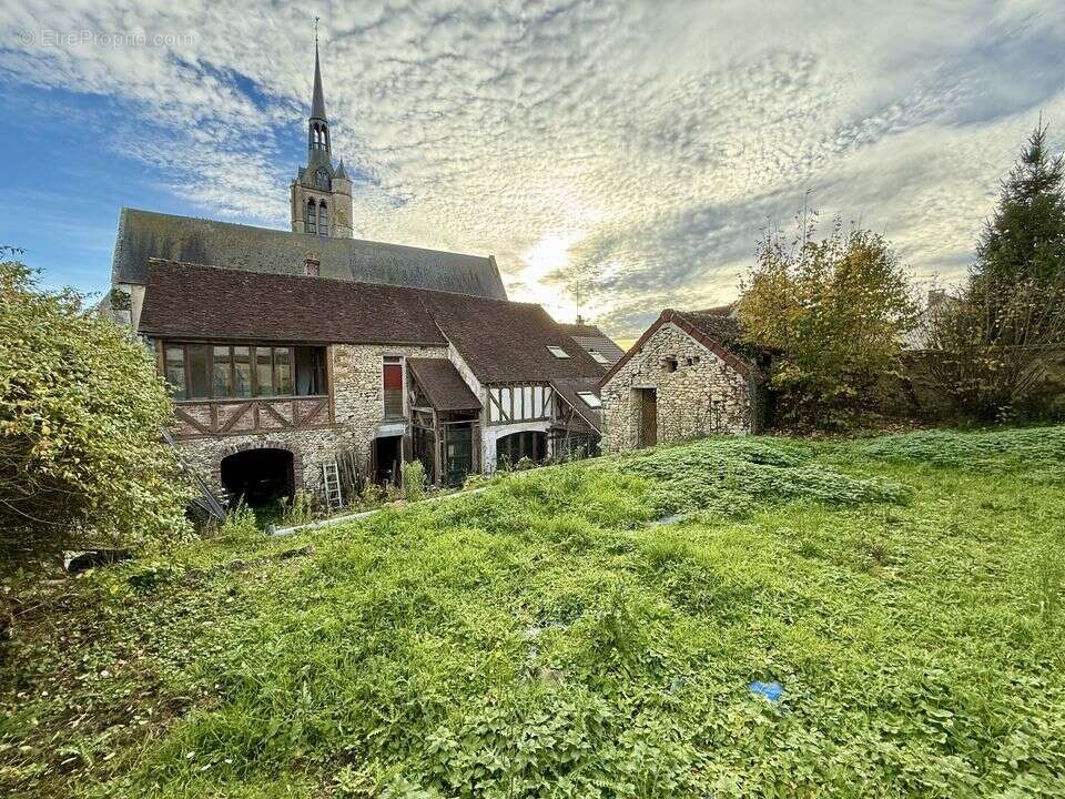 Maison à DONNEMARIE-DONTILLY