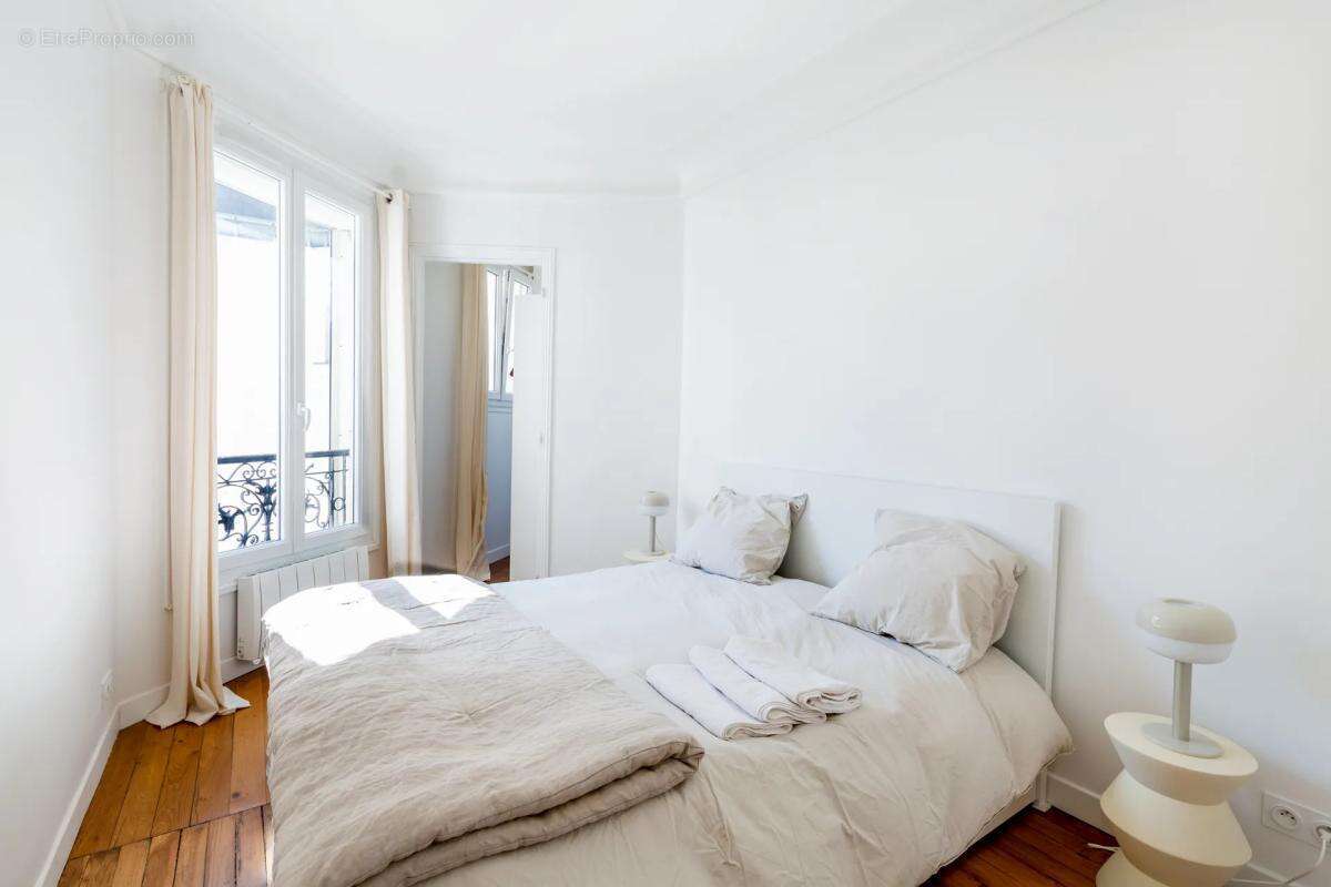 Appartement à PARIS-11E