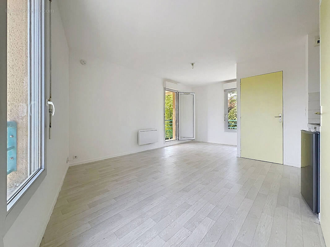 Appartement à FLEURY-SUR-ORNE