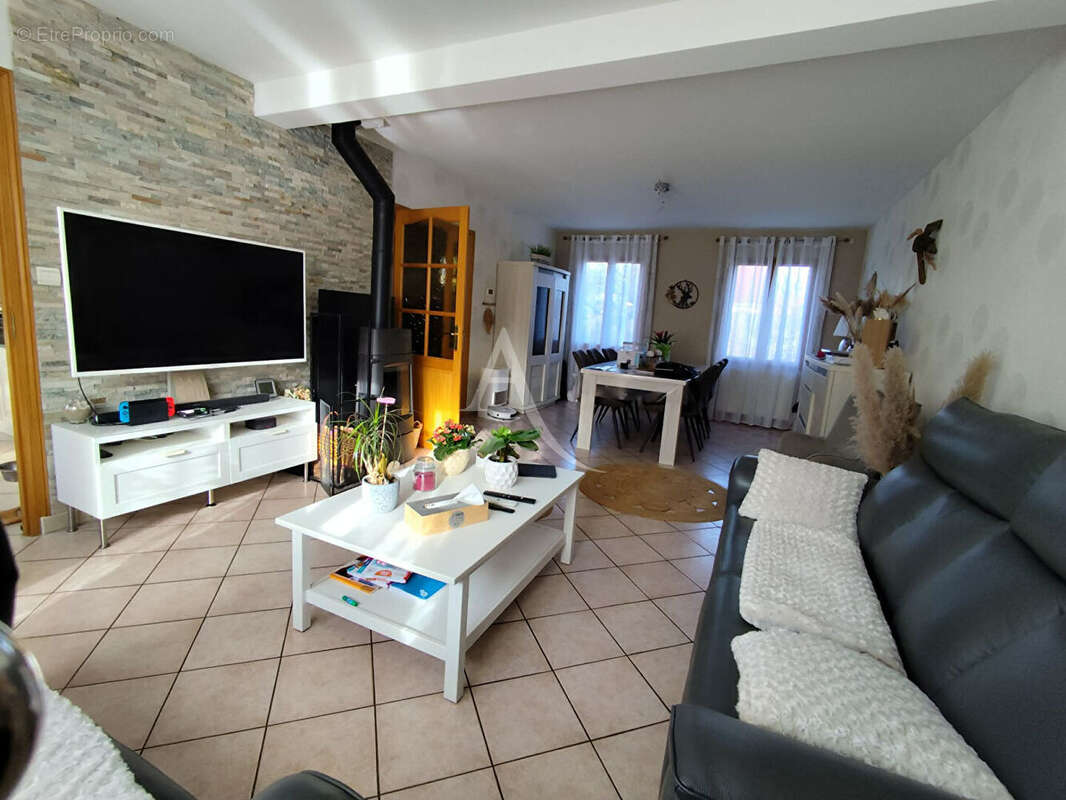 Maison à HALLINES