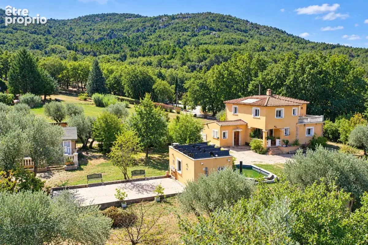 Maison à GONFARON
