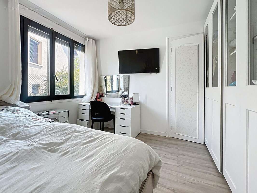 Maison à LE PONT-DE-CLAIX