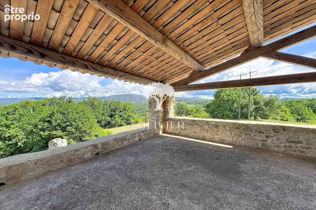 Maison 6 pièces 95 m² à vendre à Caseneuve (84750) - photo 8
