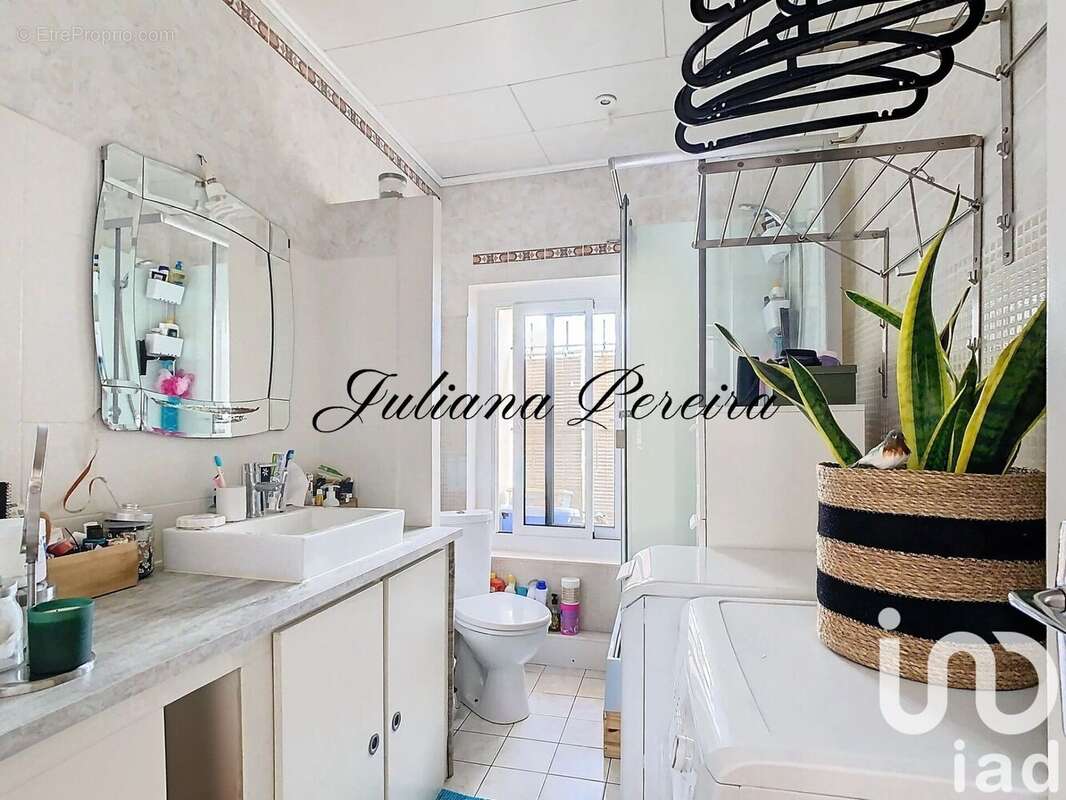 Photo 8 - Appartement à ECQUEVILLY