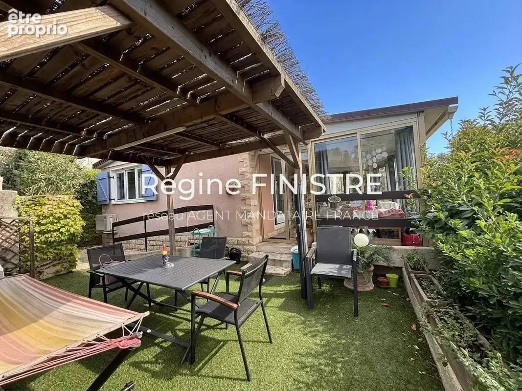 Roquebrune-sur-argens chalet t4 de 82 m² avec véranda, terrasse et cave - photo 18