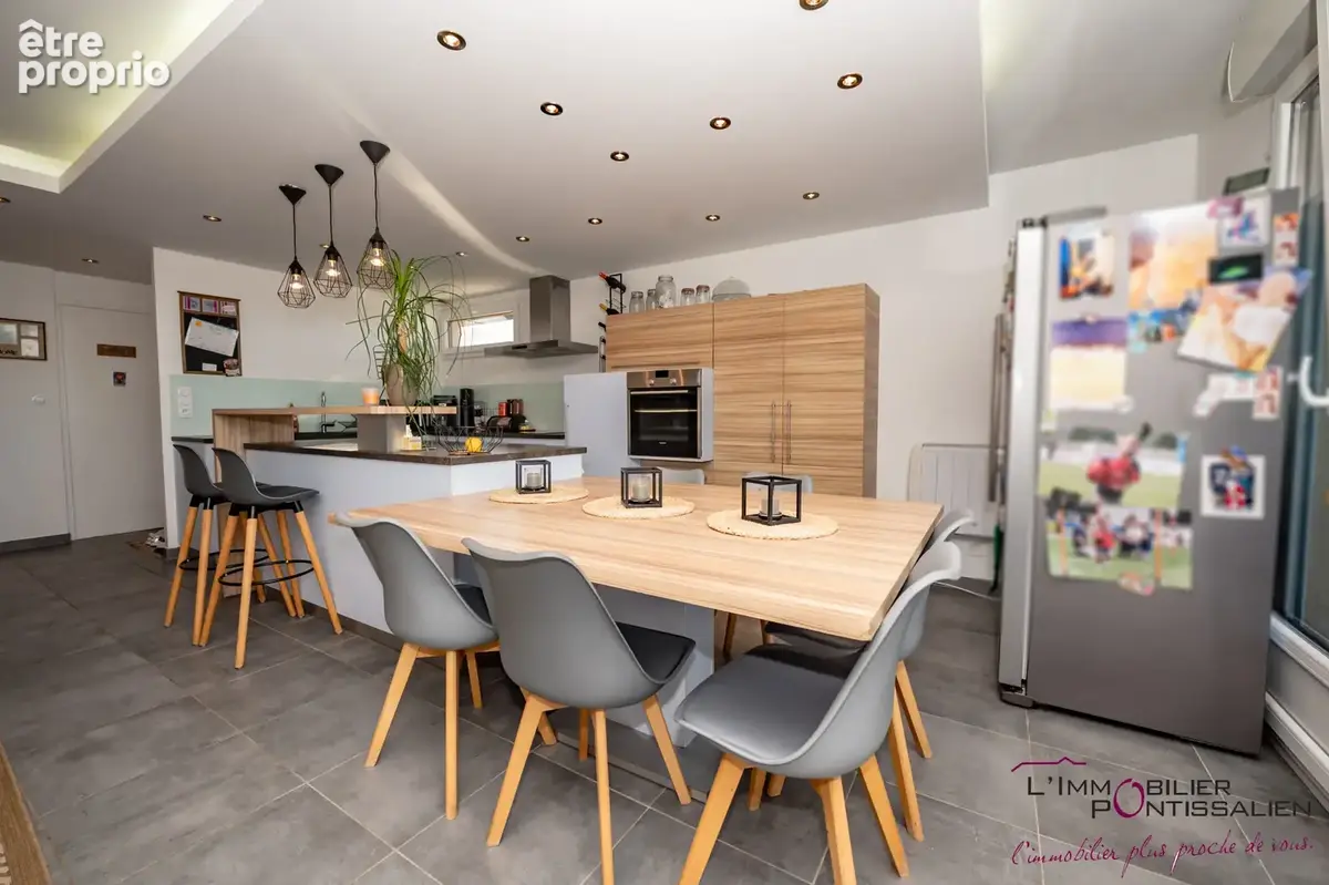 Pontarlier : appartement de type 3 - terasse, cave et garage - photo 11