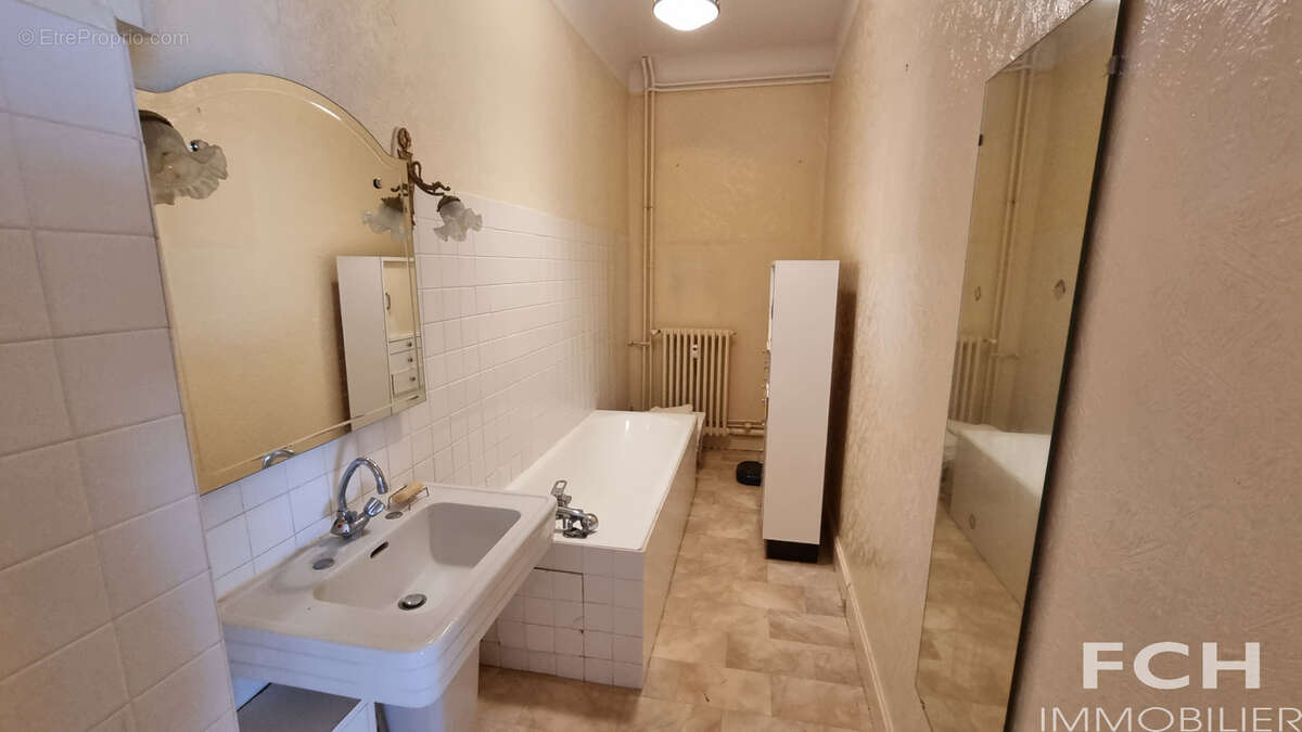 Appartement à VICHY