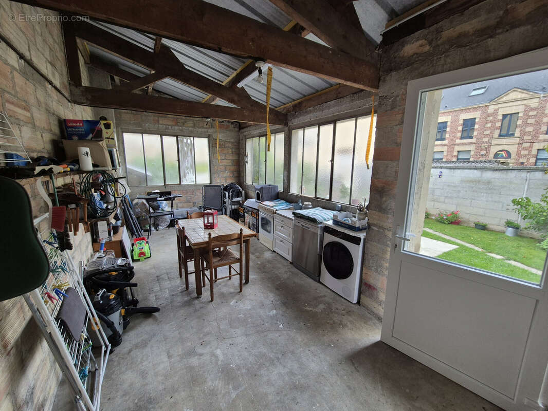 Maison à MAUBERT-FONTAINE