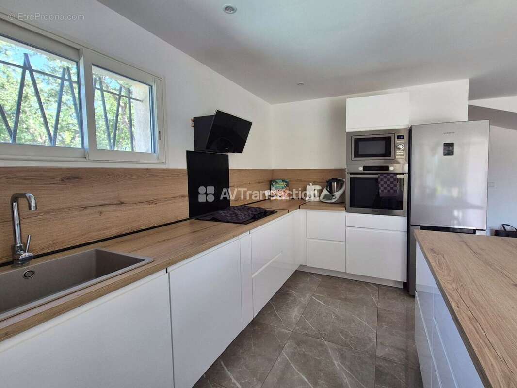 Maison 123 m² à Lorgues  - photo 6