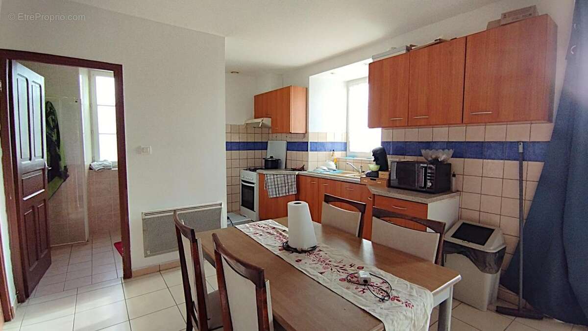 Maison à CLAIRVAUX-D'AVEYRON