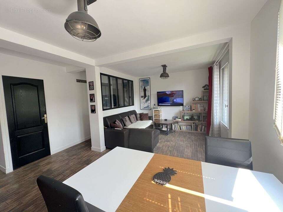 Appartement à CRAN-GEVRIER