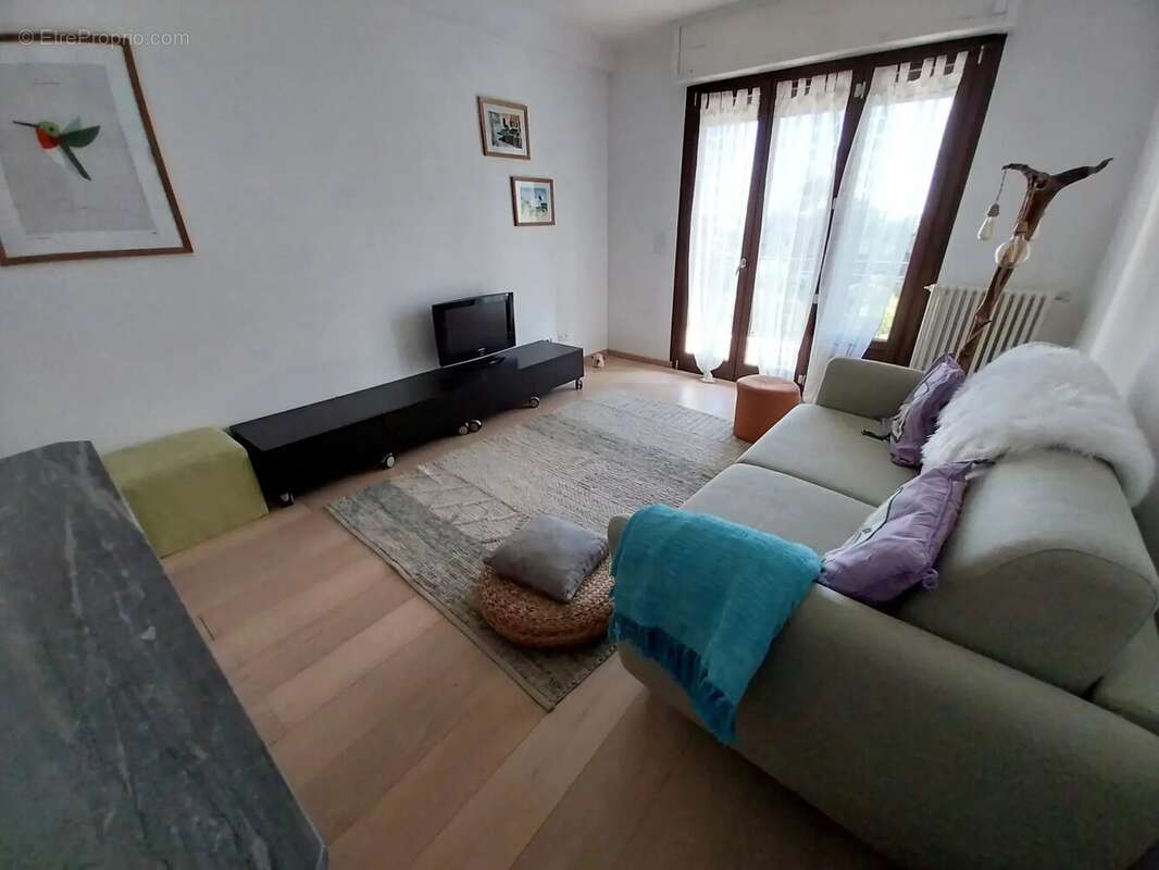 Appartement à ROQUEBRUNE-CAP-MARTIN