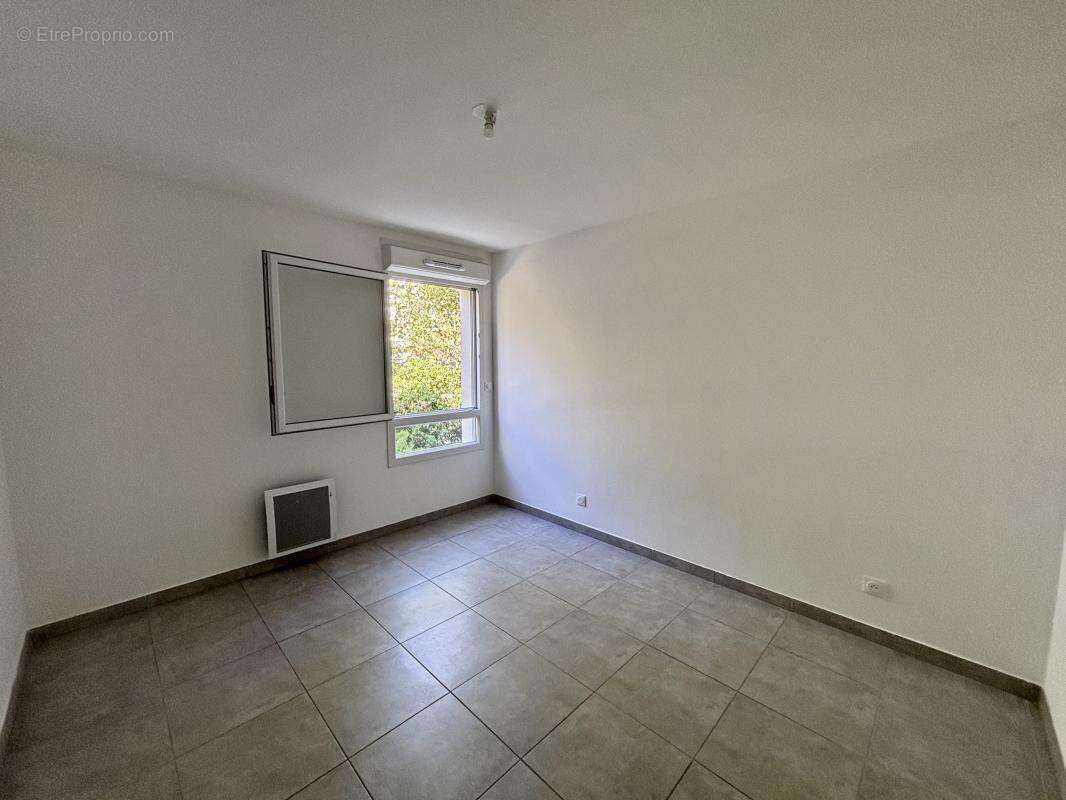 Appartement à MARSEILLE-9E