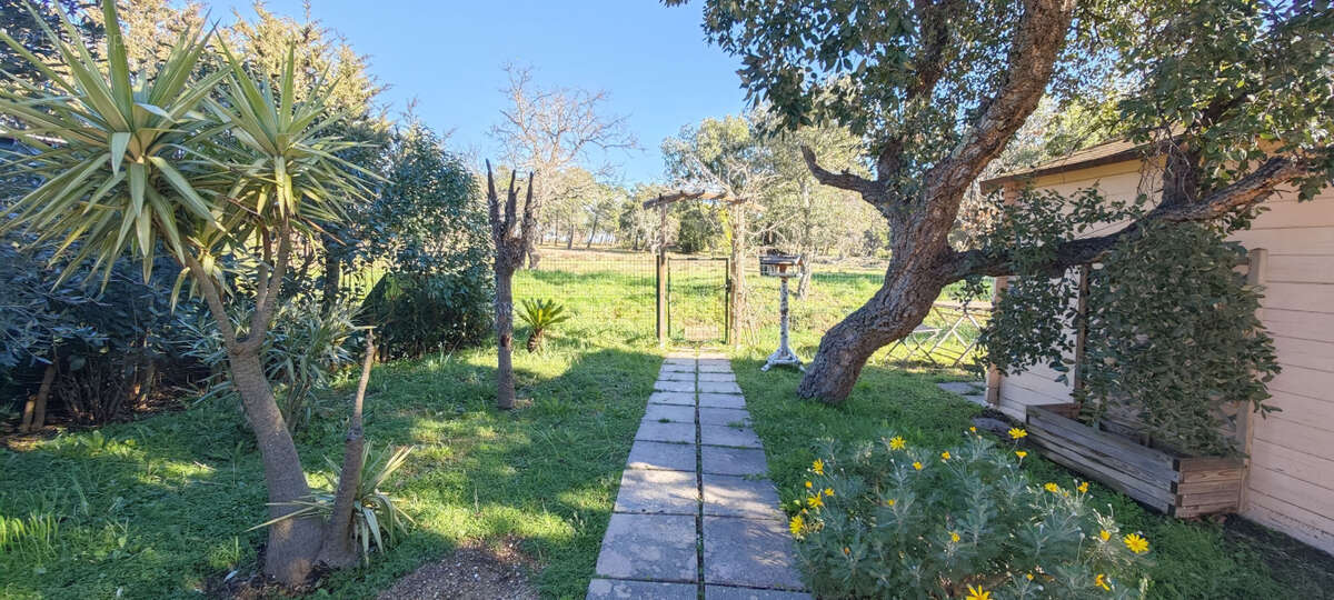 Maison à ROQUEBRUNE-SUR-ARGENS