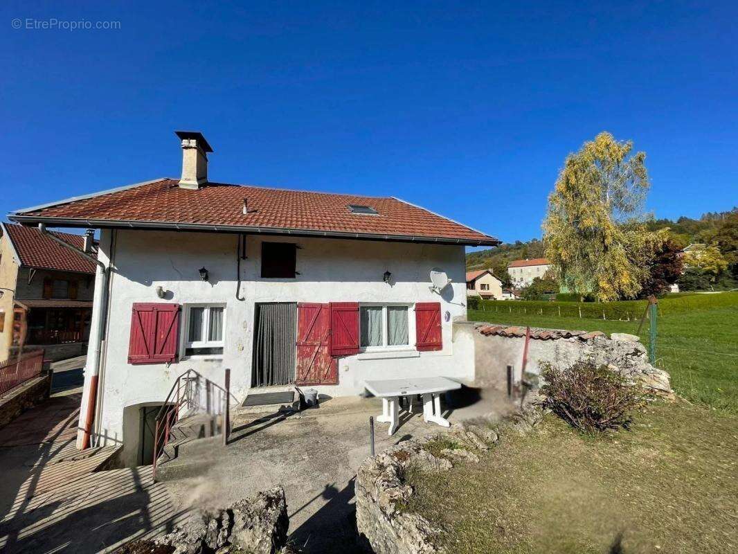 Maison à SAINT-RAMBERT-EN-BUGEY
