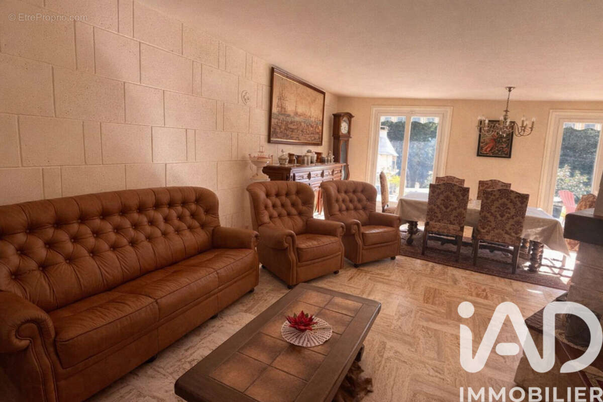 Photo 5 - Maison à TRUYES