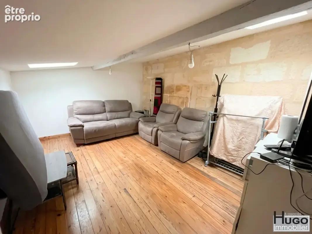 Urgent !!! bordeaux- cours victor hugo- secteur sauvegardé- immeuble mixte 2 lots 165m² en secteur sauvegardé ! - photo 10