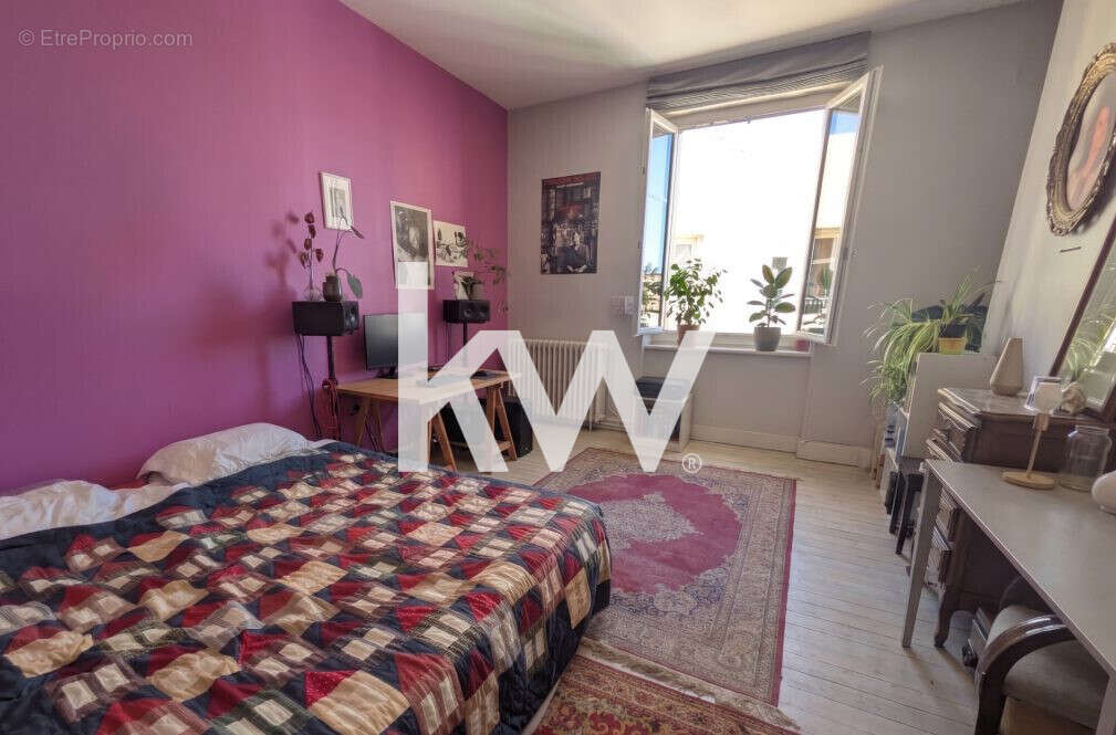 Appartement 74 m² à Saint-Etienne  - photo 5