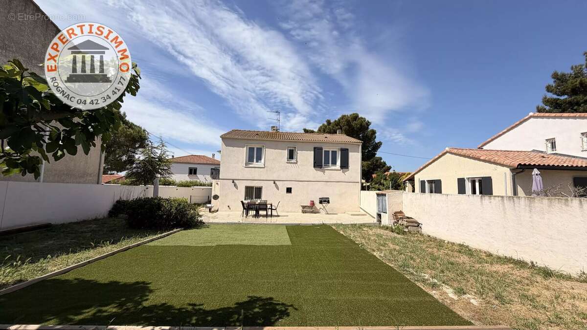 Maison à MARIGNANE