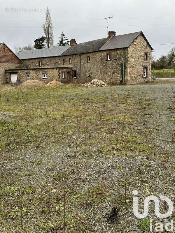 Photo 2 - Maison à PERIERS