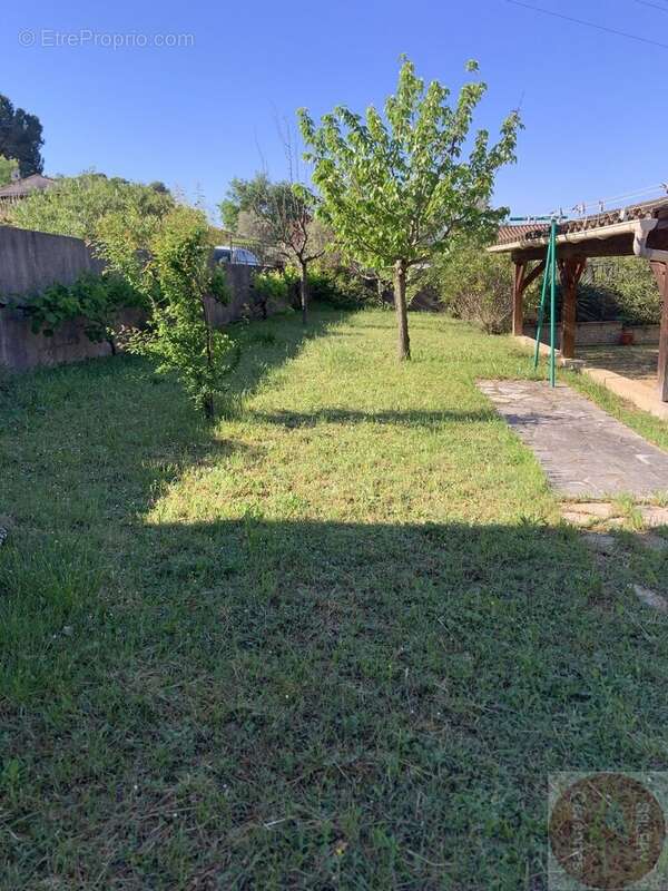 Maison à BOISSET-ET-GAUJAC