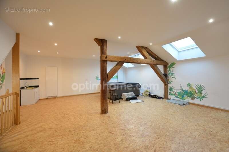 Maison à REMOIVILLE